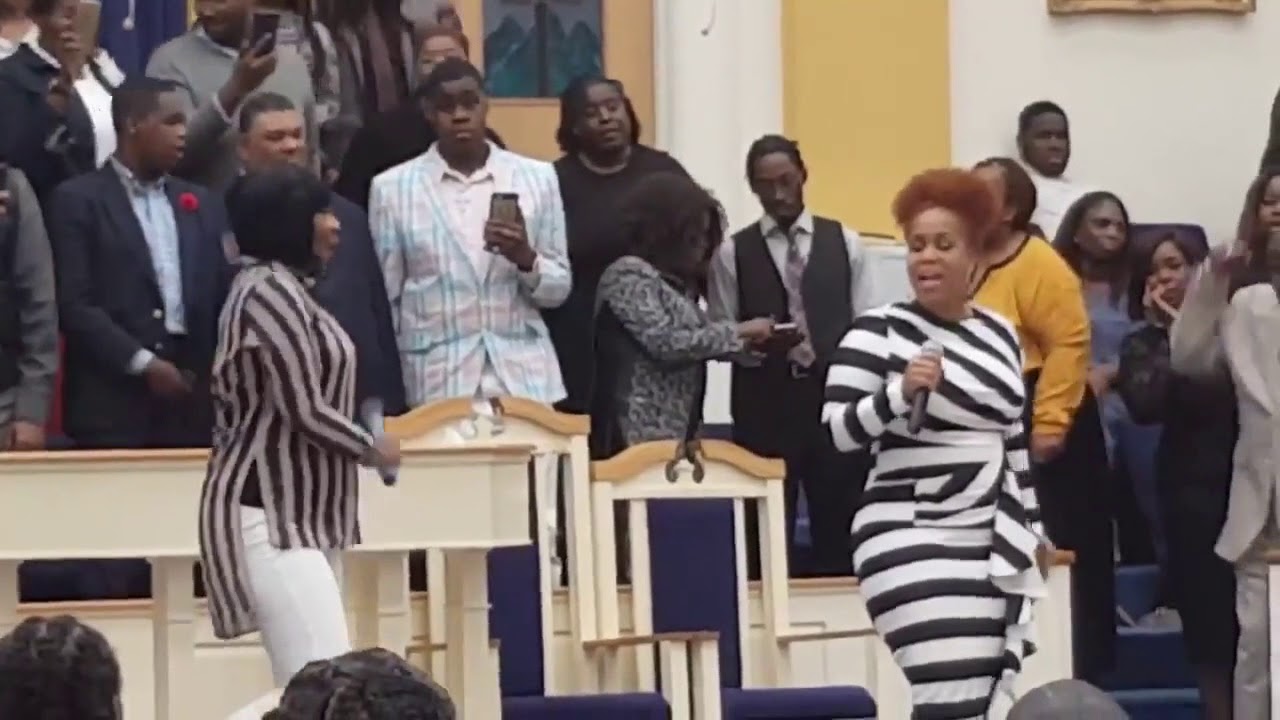 Worship  Le’andria Johnson ,Tina Campbell